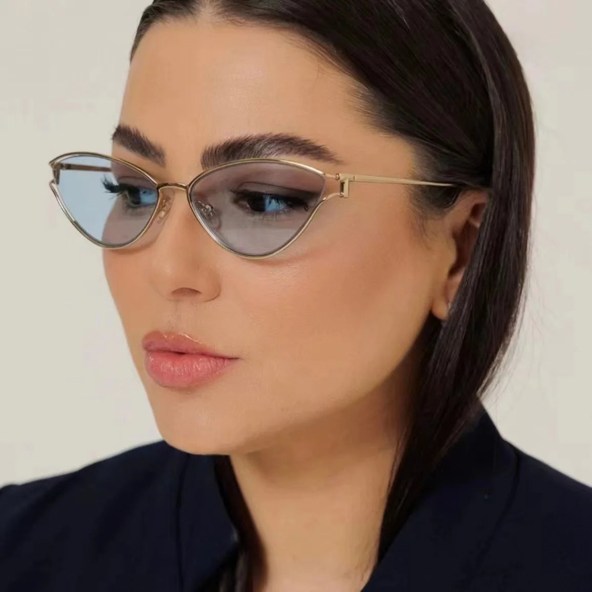 Brand Small Cat Eye Sunglasses Women Luxury 2042 Unique Metal Frame Brown Sun Glasses Trendy UV400 Eyewear Shades Vintage