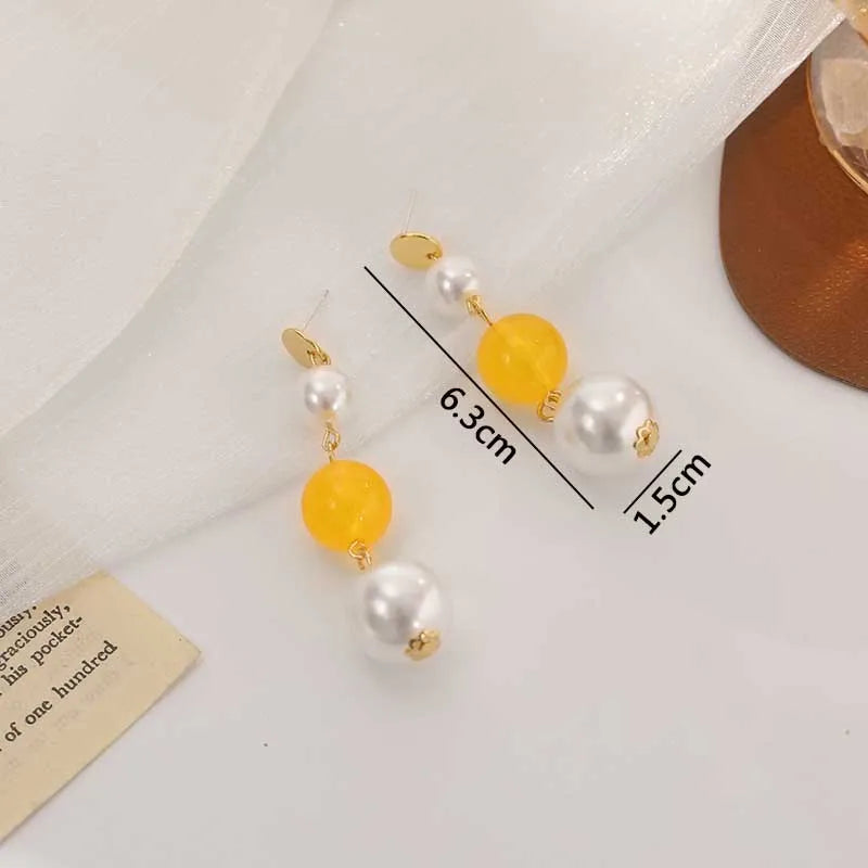 New Women Dangle Earrings Yellow Metal Pendants Geometric Imitation Pearl Drop Earrings Korean Fashion Ear Jewelry pendientes