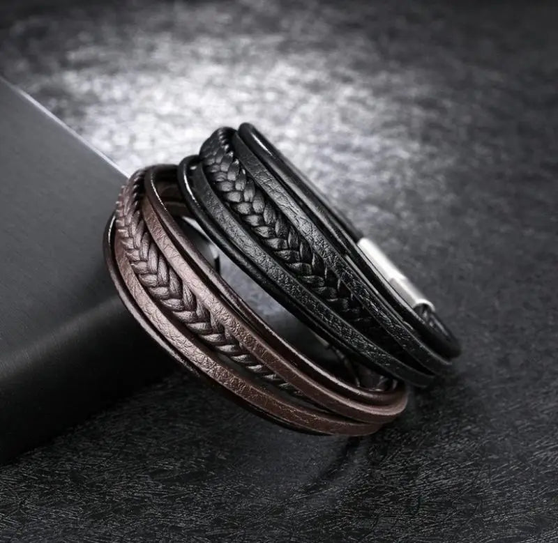 Men's Retro Wide Skull Metal Bracelet Stainless Steel Cuff Belt Buckle Gothic Bracelet Punk Hip Hop Motorcyclist Jewelry Gift