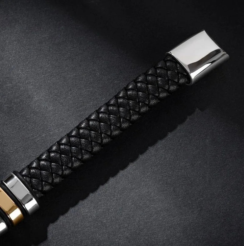 Men\\\\'s Classic Black Leather Bracelet Metal Magnetic Buckle Fashion Bracelet Jewelry Casual Daily All-Match Jewelry