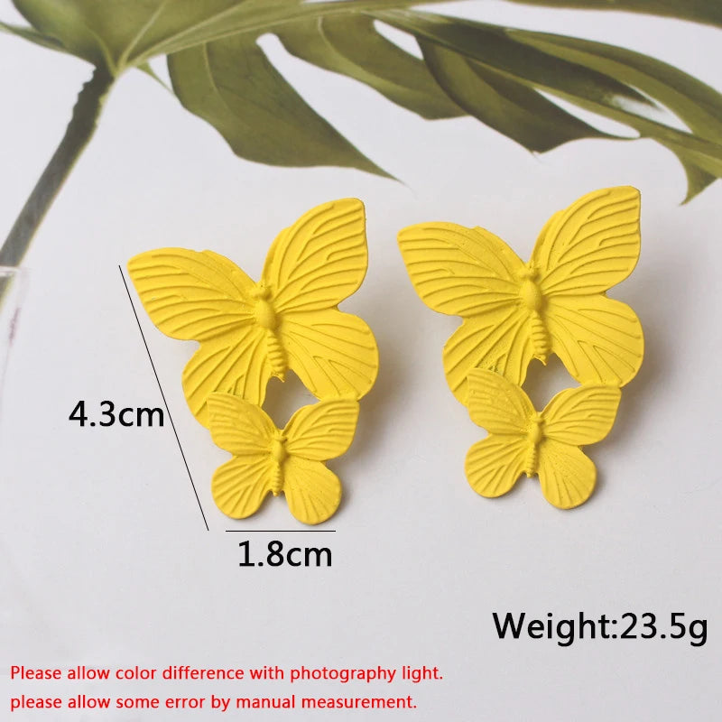 New Women Dangle Earrings Yellow Metal Pendants Geometric Imitation Pearl Drop Earrings Korean Fashion Ear Jewelry pendientes