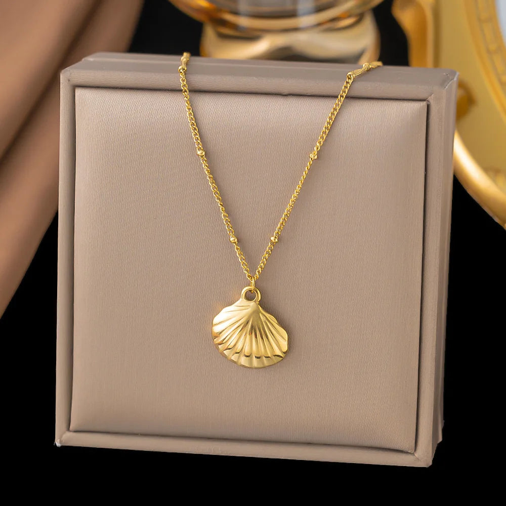 Vintage Starfish Shell Pearl Necklace For Women Gold Color Stainless Steel Pendant Shell Necklace Aesthetic  Summer Jewelry Gift