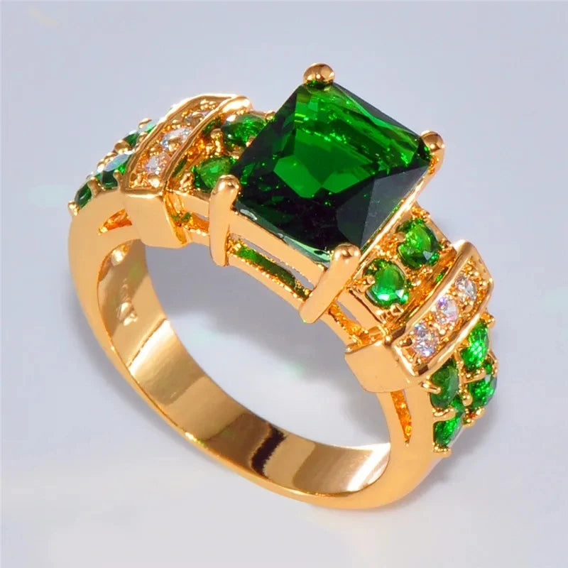 Exquisite Shining Geometric Green Crystal Zircon Ring for Women Charming Engagement Wedding Reception Party Jewelry Gifts