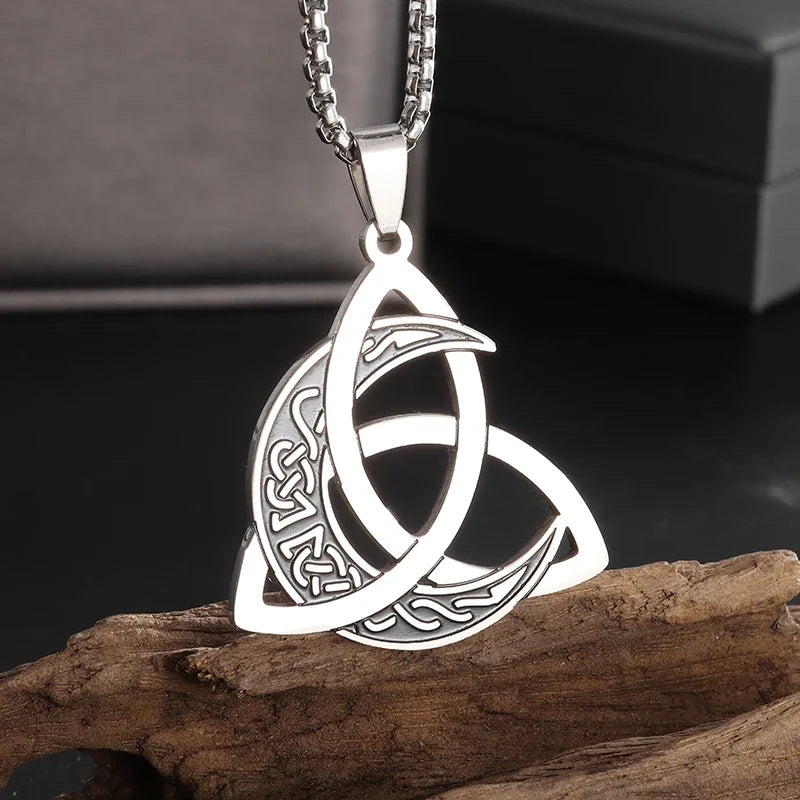Stainless Steel Witch Knot Necklace for Men and Women, Fashionable Irish Celtic Knot, Lucky Jewelry Gift for Girls