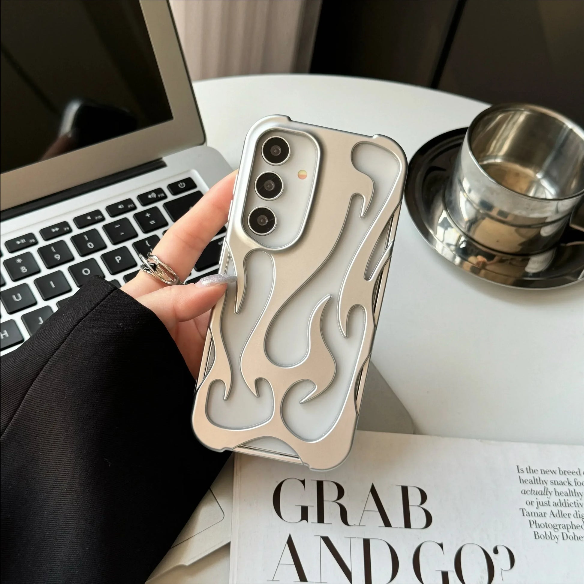 Fashion Hollow Slim Flame Pattern Soft Case For Samsung Galaxy S25 S24 Ultra S22 S23 A54 A55 A16 A15 A14 A06 Shockproof 3D Cover