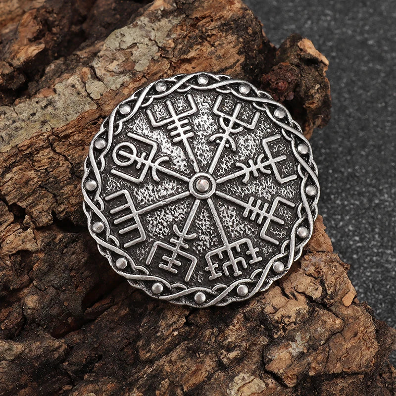 Vintage Norse Mythology Iceland Norse Shield Brooch Medieval Clothing Fastener Clothes Scarf Cloak Jewelry for Men Women