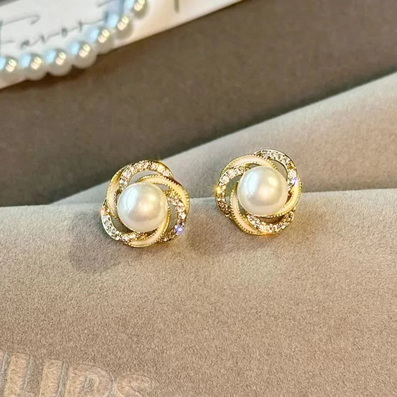 Vintage Red Green Rhinestone Stud Earrings Crystal Enamel Oil Geometry Earrings for Women Fashion Exquisite Ear Studs Jewelry