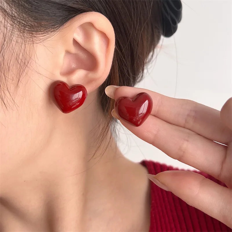 Vintage Cute Red Love Heart Stud Earrings for Women 2024 Korean Fashion Charm Wedding Bride Jewelry Accessories Anniversary Gift