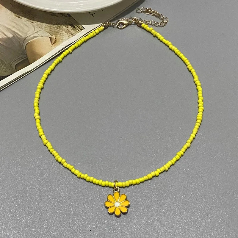 1PC New Fashion Color Seed beads Choker Necklace for Girl Women Flower Pendant Collar Jewelry Gift for Friend Wholesale Necklace
