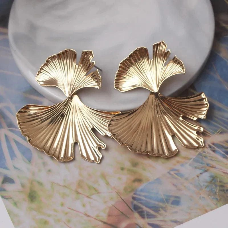 New Ginkgo Biloba Dangle Earrings for Women Gold Color Top Metal Statement Drop Earrings boucle d'oreille Unusual Earrings