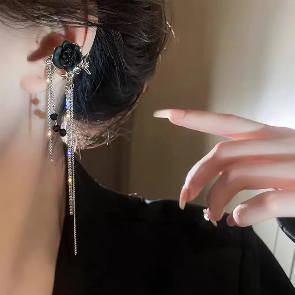 Gothic Black Love Crystal Clip Earrings for Women Exquisite Irregular Heart Stud Earring Long Link Tassel Y2K Jewelry Party Gift