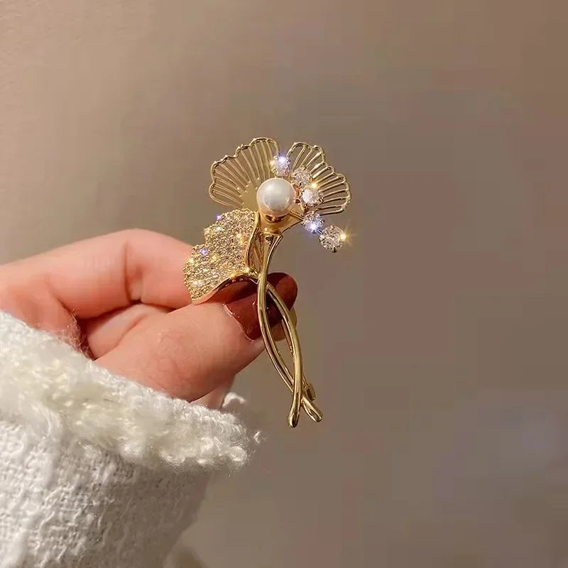 1PC New Tulip Flower Brooches for Women Elegant Design Sense Rose Clothing Accessories Pin Jewelry Luxury 2024 High Quality