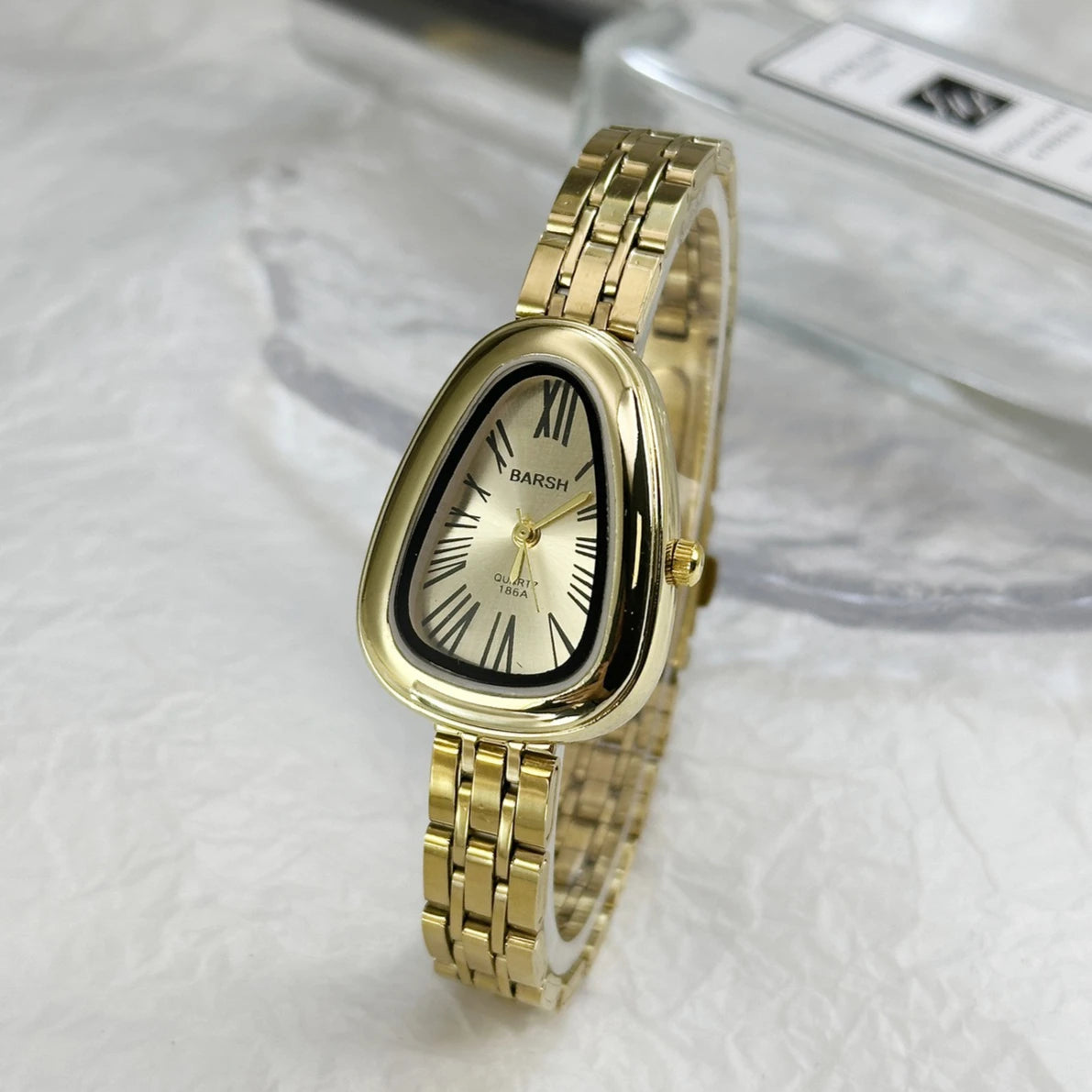Hot Sale Stainless Steel Strap Women's Watch Irregular Snake Head Dial Ladies Quartz Watch Fashion Luxury Gift Clock Wholesale