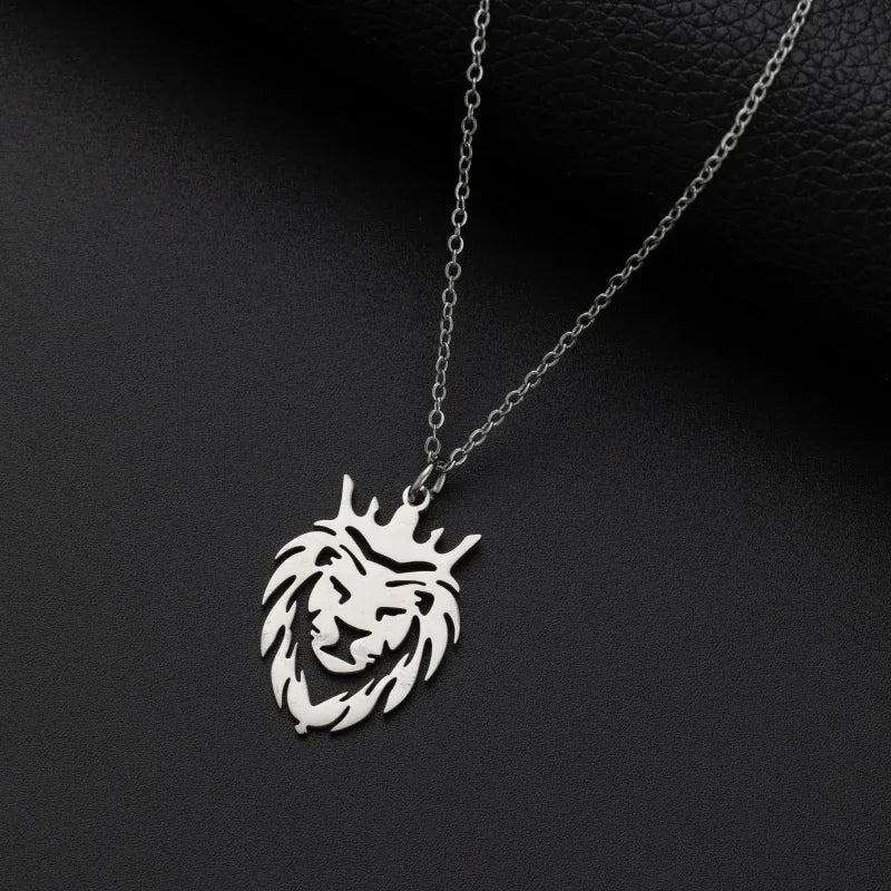 Beautiful Stainless Steel Catholic Virgin Mary Portrait Square Pendant Necklace for Men and Women Religious Catholic Jewelry