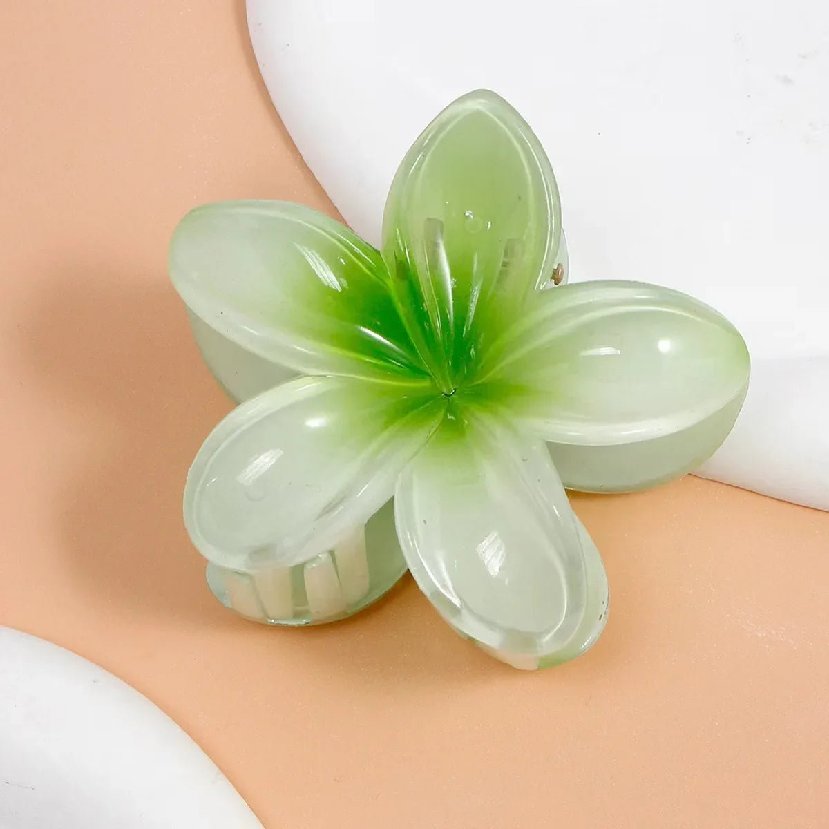 Hawaiian Flower Crab Hair Clips for Women Plumeria Barrettes Large Hair Claw for Thin/Thick Beach Hair Accessories for Girls 8cm