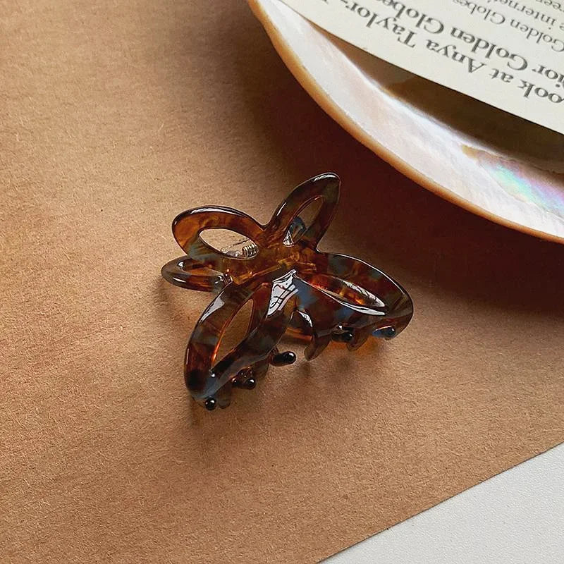 Half Tie Hair Clip Female Back of Head Clip Butterfly Grab Clips New Shark Clip Shattered Hair Clips Advanced Sense Hair 집게핀