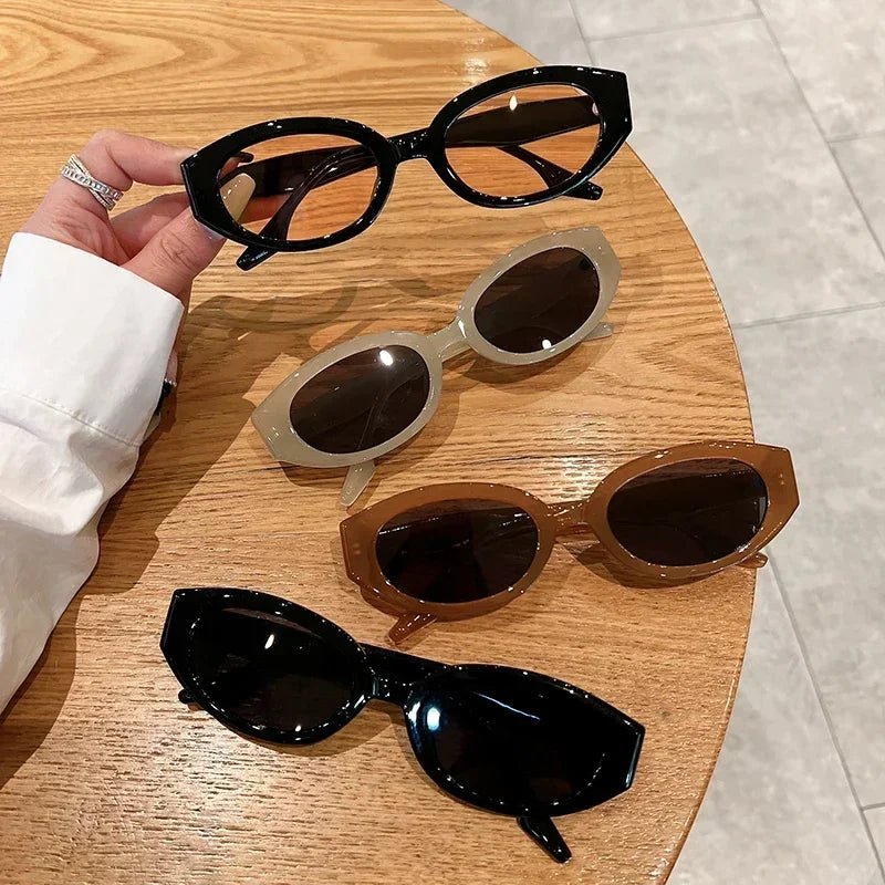 Popular Fashion Oval Women Luxury Sunglasses Retro Brand Designer Jelly Color Shades UV400 Men Rivets Sun Glasses