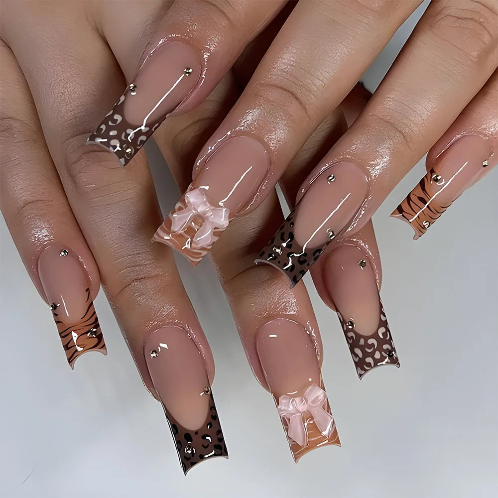 24Pcs Sweet Medium Square False Nails with Glue Blush Pink Flowers Fake Nails Full Cover French Acrylic Press on Nails for Girls