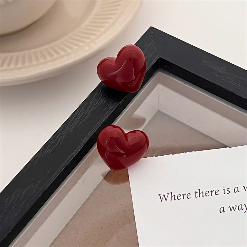 Vintage Cute Red Love Heart Stud Earrings for Women 2024 Korean Fashion Charm Wedding Bride Jewelry Accessories Anniversary Gift