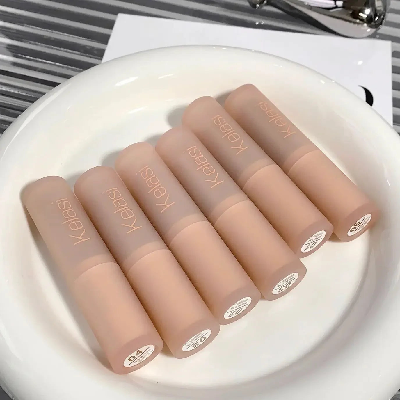 Velvet Matte Lipstick Moisturizing Waterproof Lasting Nude Apricot Lip Tint Non-stick Cup Lip Gloss Lipstick Cosmetics Make Up