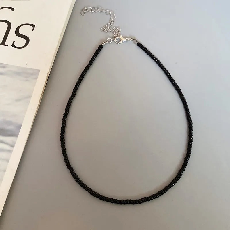 Fashion Choker Necklace for Girl Women White Color Nature Shell Love Heart Fashion Short Necklace Gift for Friend Spring Summer