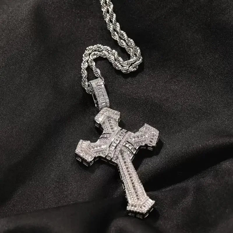 Shiny Ice Crystal Zircon Christian Cross Pendant Men and Women Hip Hop Trend Jewelry Catholic Amulet Necklace
