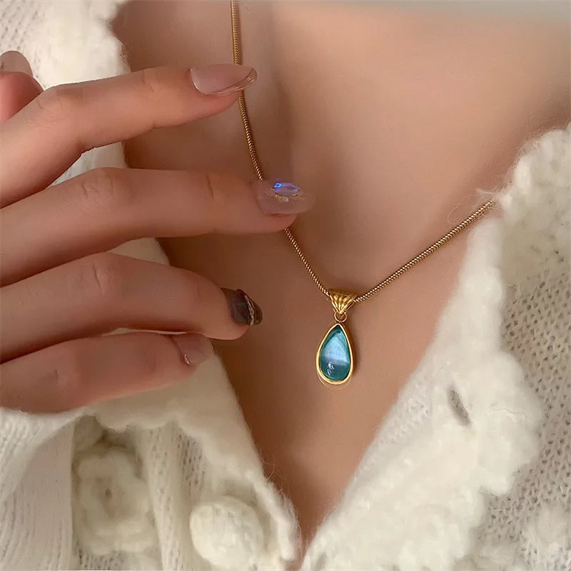1/2PCS  Water Drops Necklace Small French Style Clavicle Chain Snake Bone Titanium Steel Retro Mermaid Tears Collarbone Chain