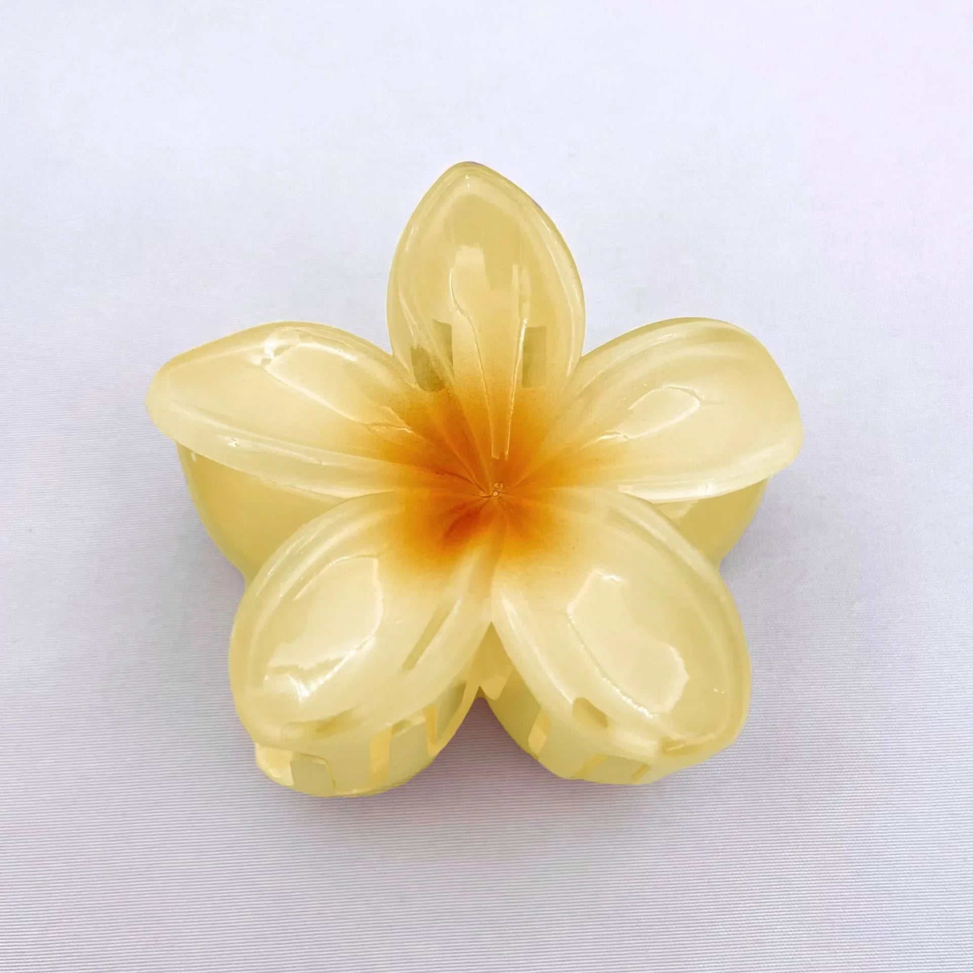 Hawaiian Flower Crab Hair Clips for Women Plumeria Barrettes Large Hair Claw for Thin/Thick Beach Hair Accessories for Girls 8cm