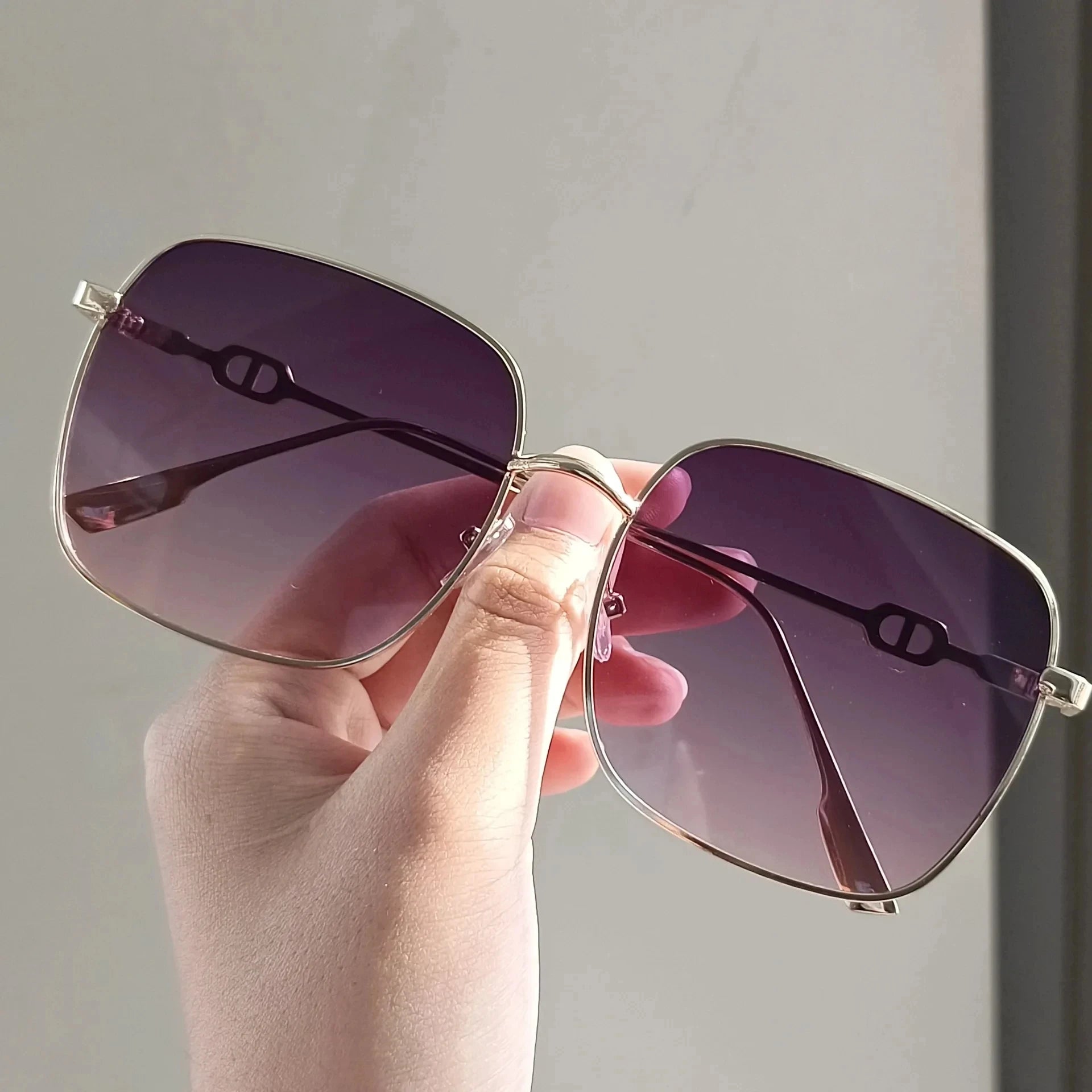 New Sunglasses Women Rimless Square Sun Glasses Luxury Ladies Fashion Personality Shades Gradient Eyewear UV400 Gafas De Sol