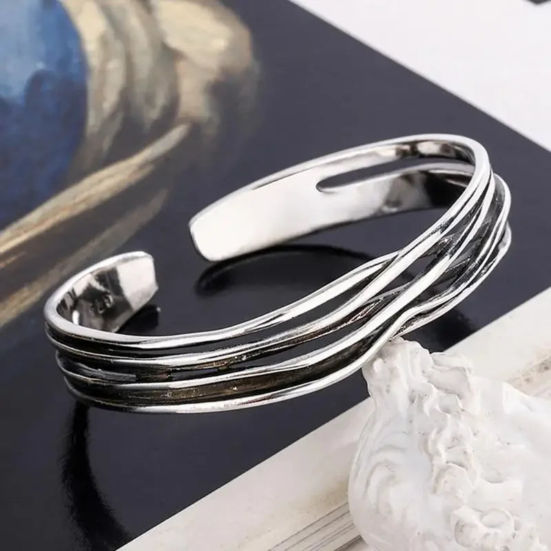 Silver-Plated Moebius Cuff Bangles Engraved Fish Elephant Totem Infinite Loop Bracelet Men's Twisted Armband Cuff Jewelry Gift