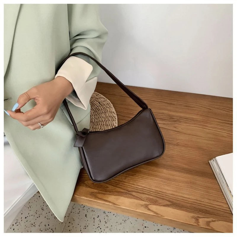 New PU Leather Women's Handbags Solid color Underarm Bag Fashion Armpit Shoulder Bag Simple Design Girls Small Shoulder Bags