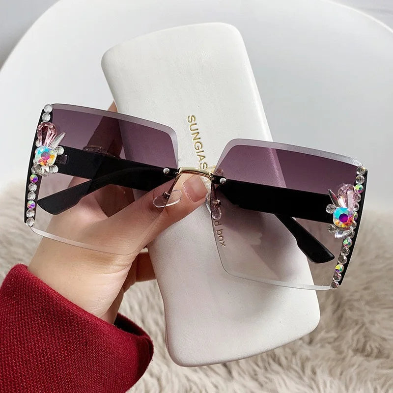 Fashion Oversized Square Sunglasses Women Luxury Brand Vintage Rimless Sun Glasses Diamond Decoration Eyeglasses UV400 Gafas