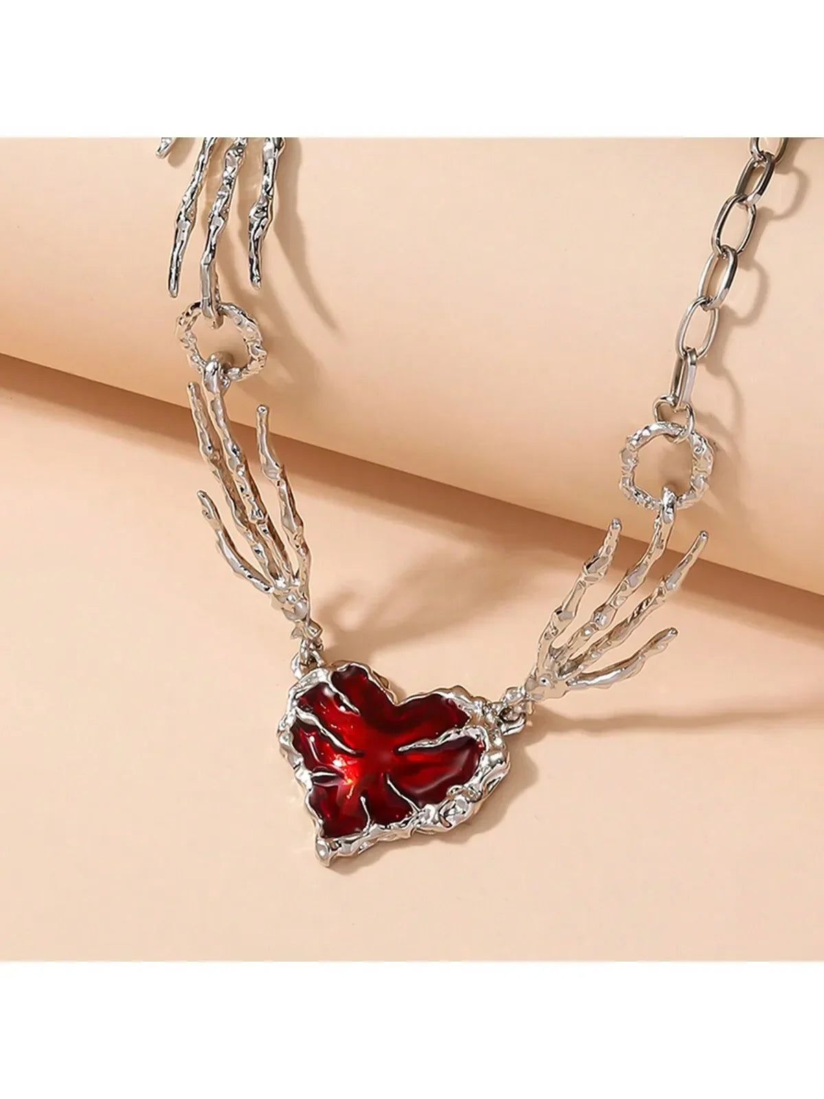 New Red Love Heart Pendant Necklace Women Exaggerated Clavicle Chain Niche Design Hand Bone Shape Charm Chain