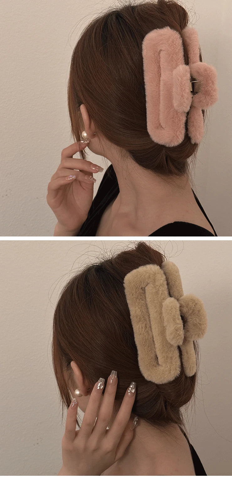 Winter Plush Square Hair Claw for Women Korean Elegant Acrylic Hairpins Faux Fur Hair Clip Pink Barrette Crab Hair Accessories