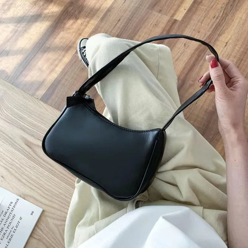 New PU Leather Women's Handbags Solid color Underarm Bag Fashion Armpit Shoulder Bag Simple Design Girls Small Shoulder Bags