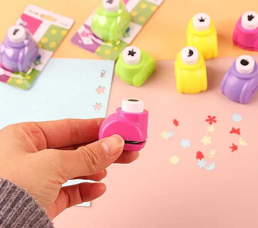 1Pc Mini Paper Punches DIY Crafts Tool Embossing Punches Kindergarten Handmade Hole Puncher For Scrapbooking Gift Card