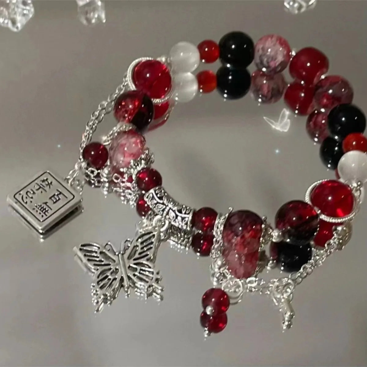 Chinese Style Tassel Beaded Bracelet for Women Retro Butterfly Pendant Charm Bracelets Temperament Bangles Fashion Jewelry Gift