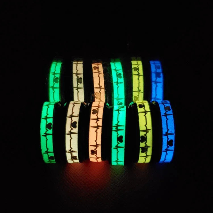 Fashion Love Heart Glow Rings Luminous Titanium Steel Teenager Heartbeat Fluorescence Couple Rings for Boys Girls Gifts