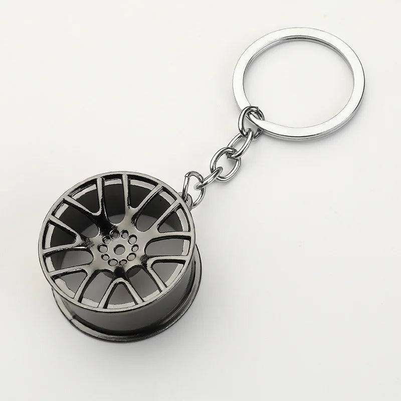 Car Wheel Hub Key Chain Car Tire Keychain Fingertip Gadget Alloy Keyring Pendant Toy Gift