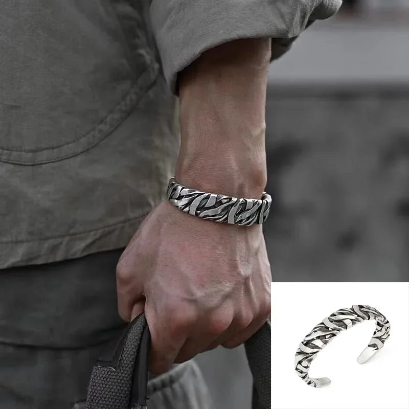 Silver-Plated Moebius Cuff Bangles Engraved Fish Elephant Totem Infinite Loop Bracelet Men's Twisted Armband Cuff Jewelry Gift