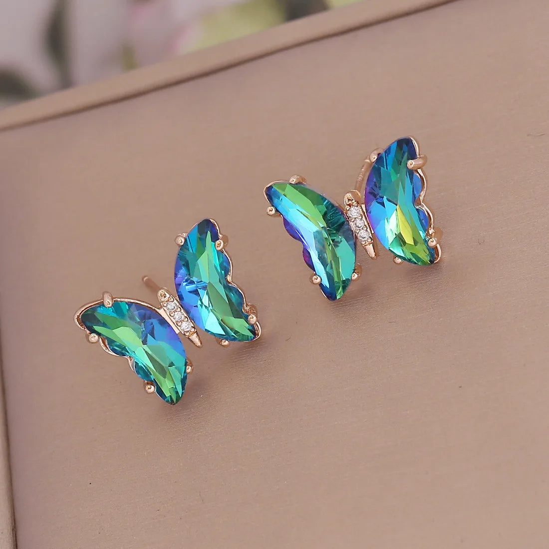 Korean Fashion Y2k Gradient Big Butterfly Earrings For Women 2023 Trending 7 Colors Butterfly Ear Studs Accessories Jewelry Gift