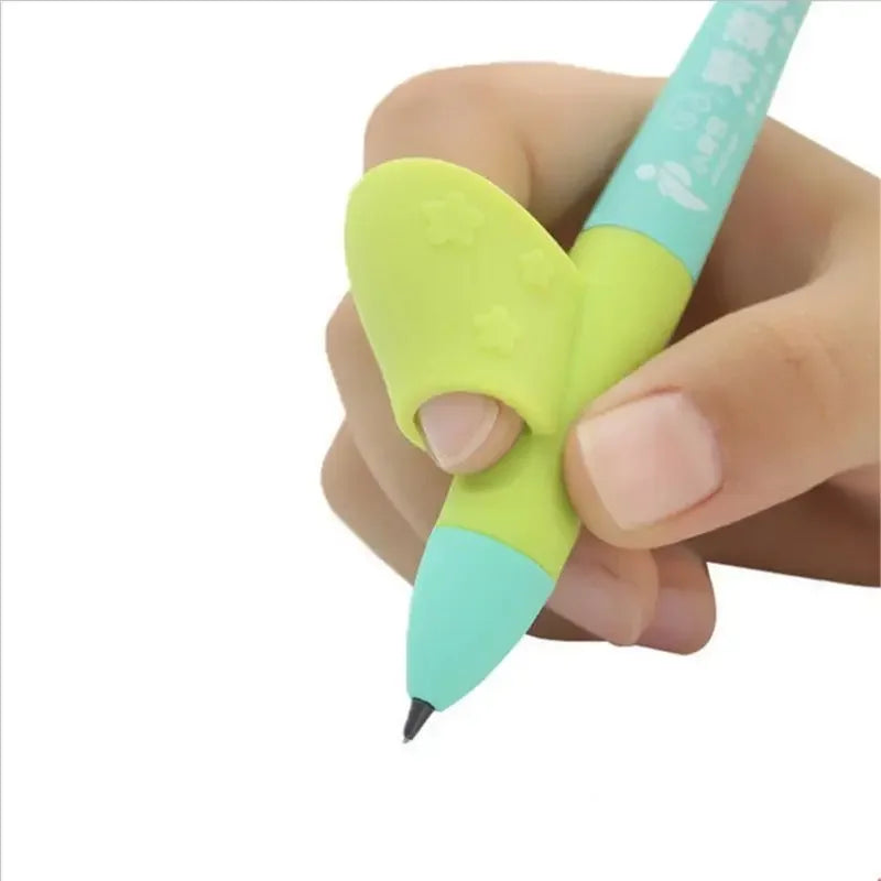 2pcs Kids Silicone Learning Writing Tool Pen Holder Writing Correction Device Toys Children Education Drawing Tool Toys Gift