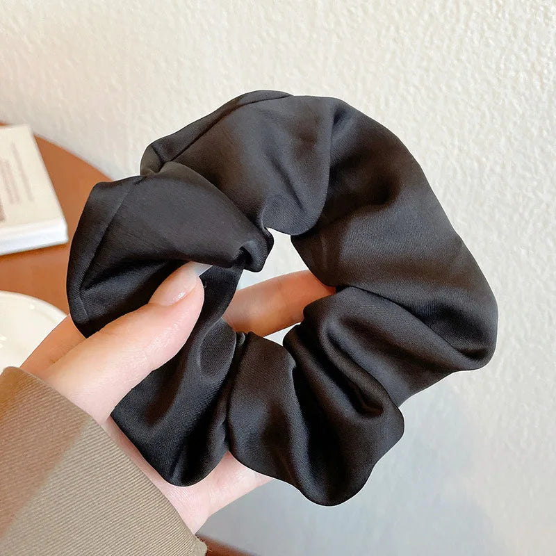 High-quality Silk Hair Scrunchie French Elegant Solid Color Hair Band Ladies Ponytail Holder for Party Fashion Hair Ties 실용도매