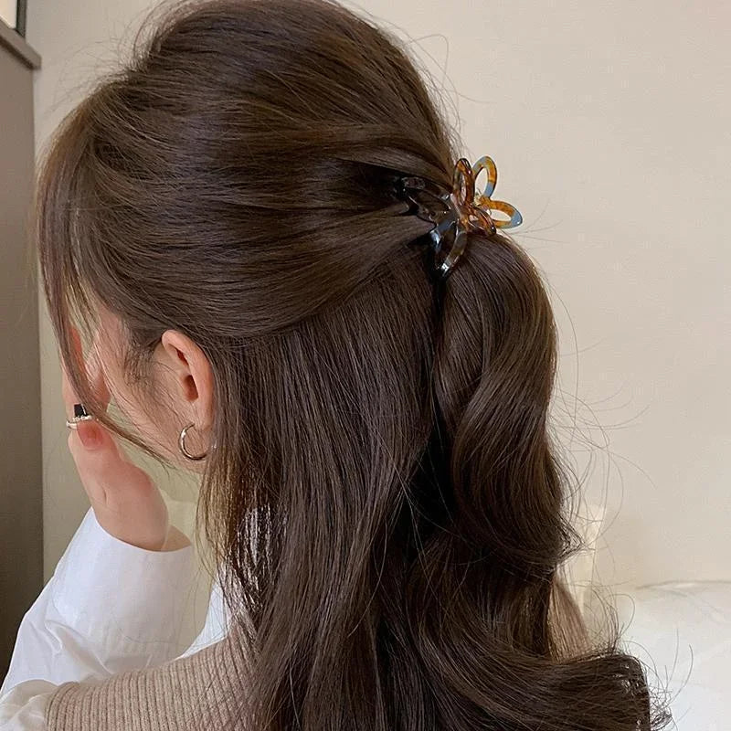 Half Tie Hair Clip Female Back of Head Clip Butterfly Grab Clips New Shark Clip Shattered Hair Clips Advanced Sense Hair 집게핀