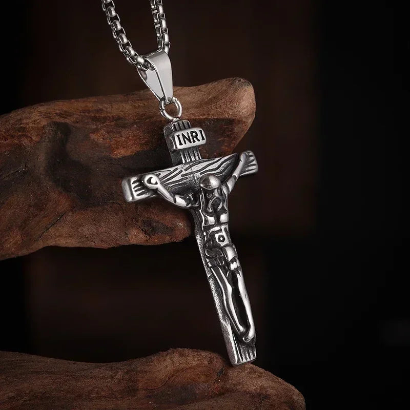 Christian Iced Out Bling Jesus Head Portrait Necklace Pendant Male and Female Cross Catholic Amulet Jewelry