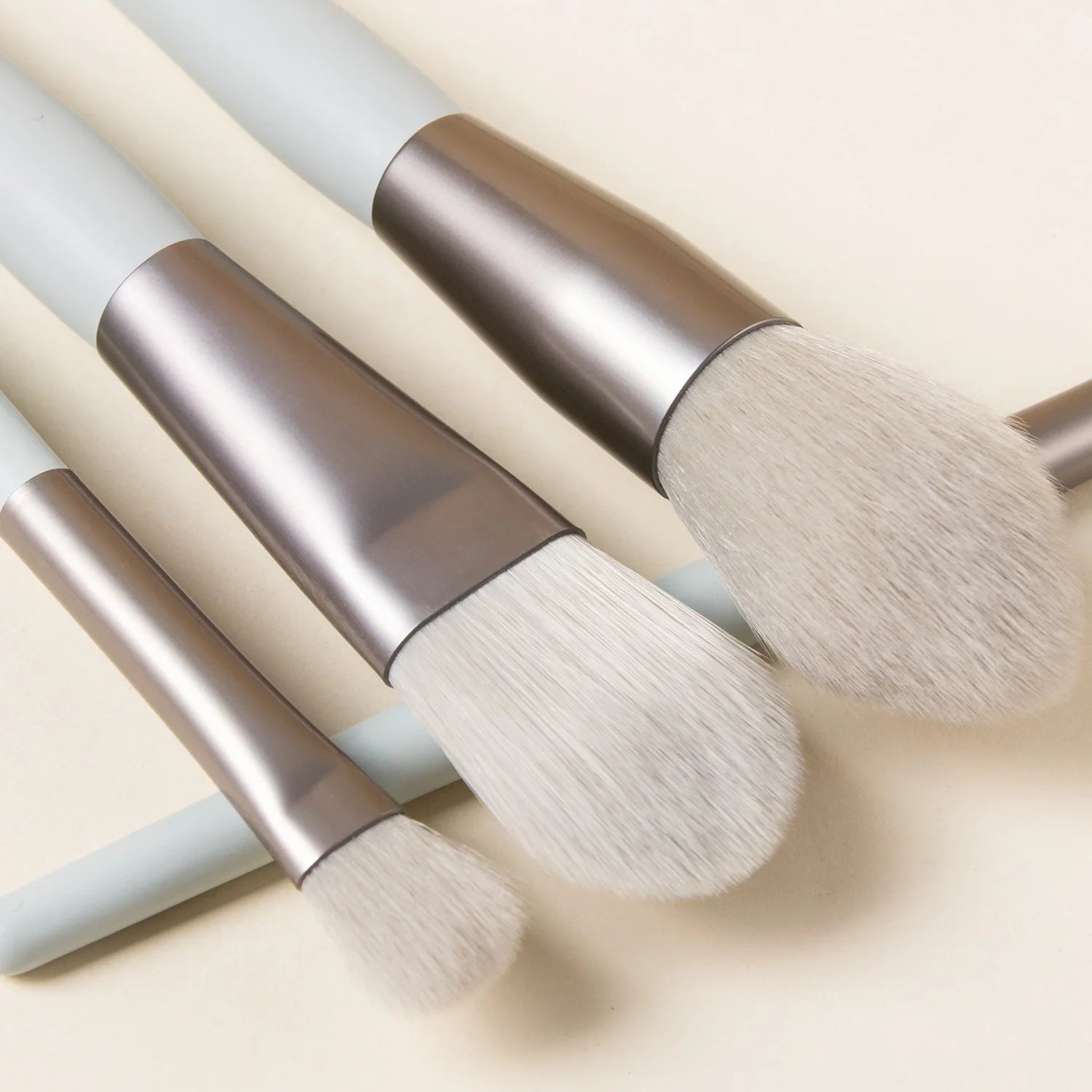 New 8Pcs Makeup Brush Set Makeup Concealer Brush Blush Loose Powder Brush Eye Shadow Highlighter Foundation Brush Beauty Tools