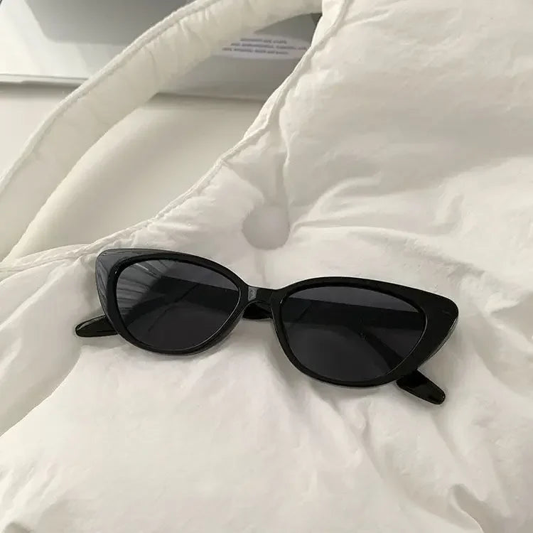 Vintage Cat Eye Women Sunglasses Vintage Small Frame Sun Glasses for Men Luxury Brand Design Outdoor Eyewear UV400
