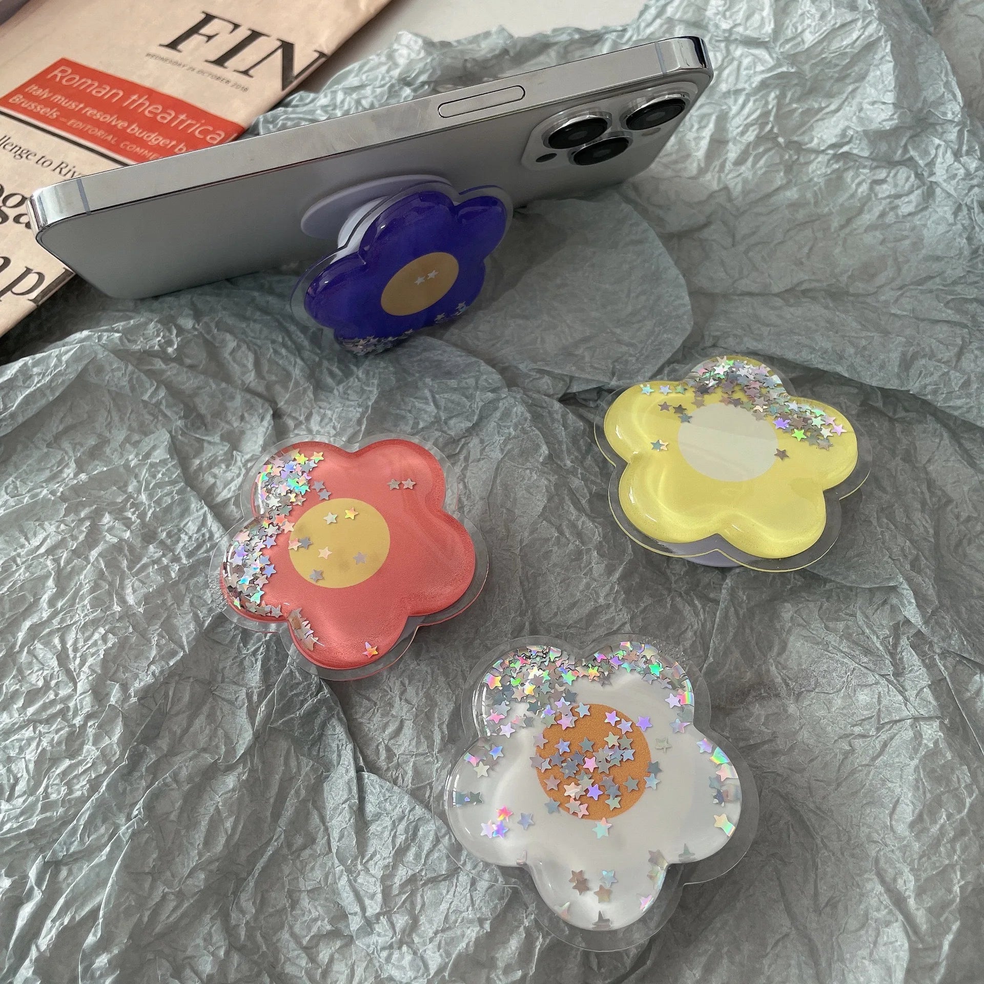 Cartoon Glitter Flowers Liquid Quicksand Phone Grip Stand Holder For iPhone Samsung Huawei Xiaomi Universal Finger Ring Bracket