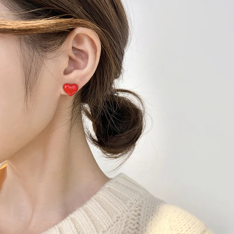 Vintage Cute Red Love Heart Stud Earrings for Women 2024 Korean Fashion Charm Wedding Bride Jewelry Accessories Anniversary Gift