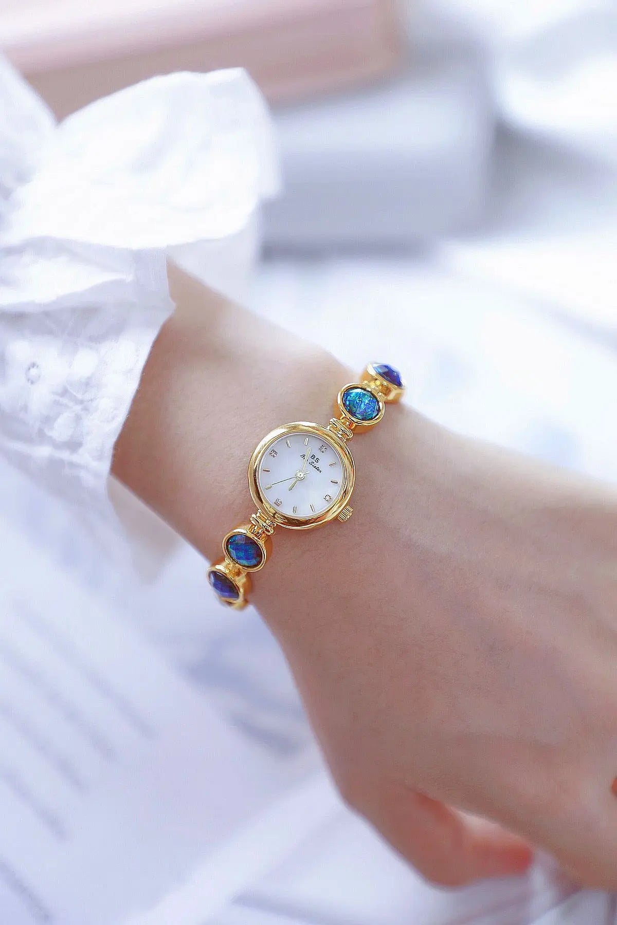 Fashion Ladies Quartz Wristwatches Luxury Peacock Stone Strap Watch for Women Girl Gift Clock Dropshipping Relojes Para Mujer